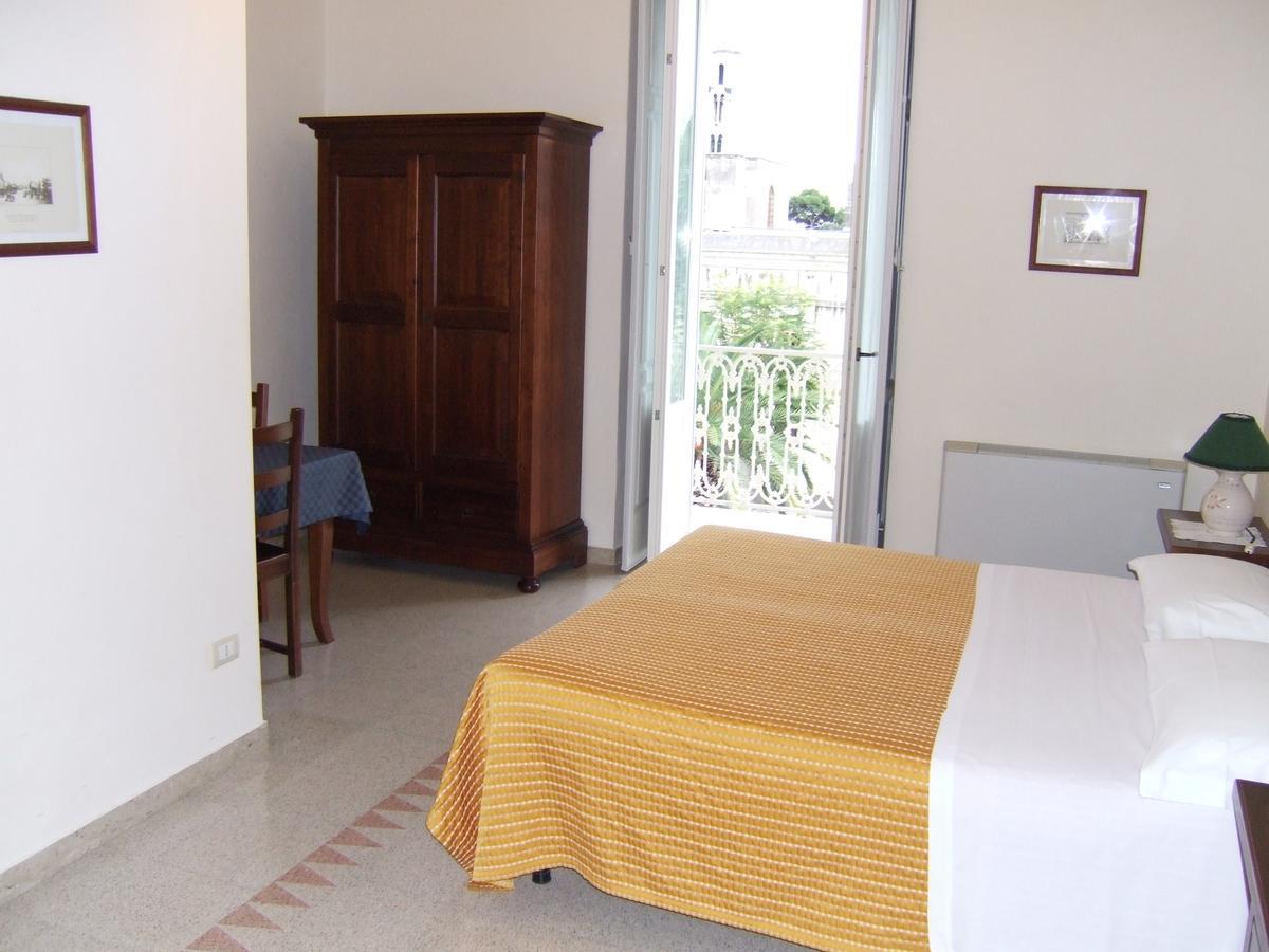 Albergo Lucy Trani Szoba fotó